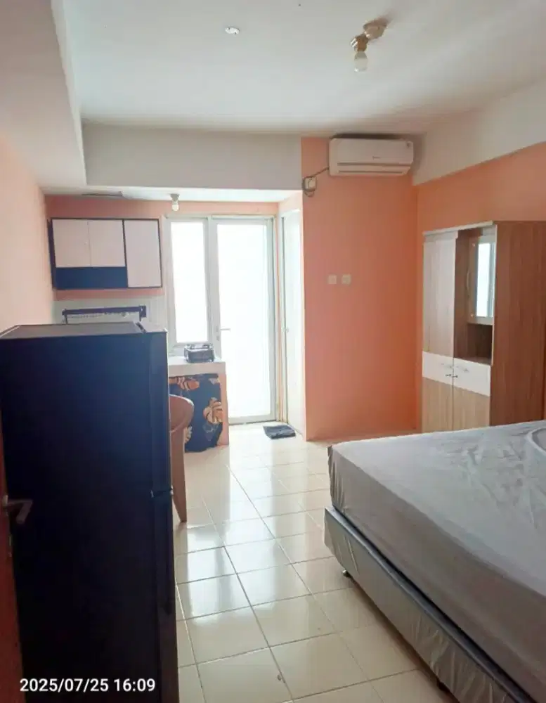 Apt Studio siap huni Green Park View tower F di Jakarta Barat