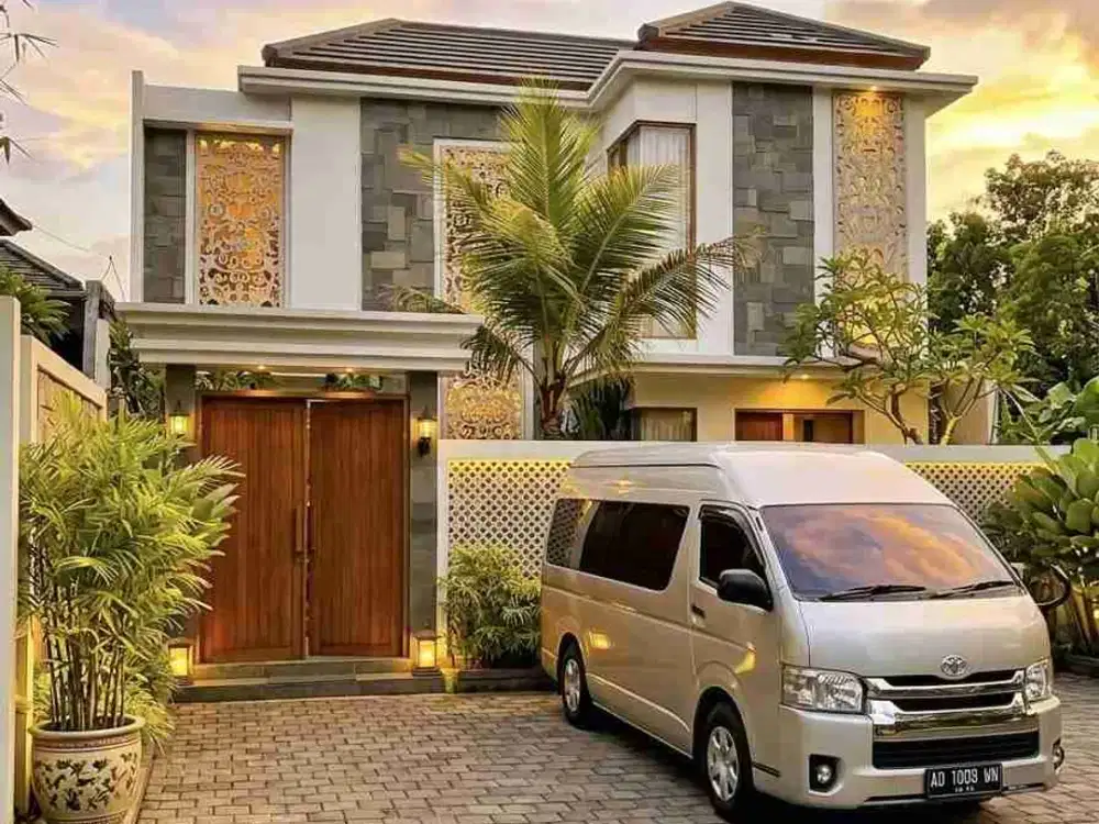 Dijual Villa Tropis Dengan Kolam Renang Di Jalan Wates Km.9 Yogya
