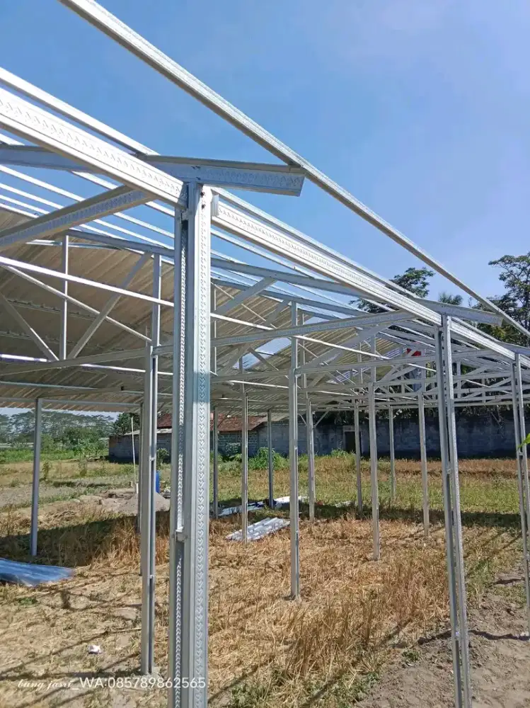 Baja ringan terpasang