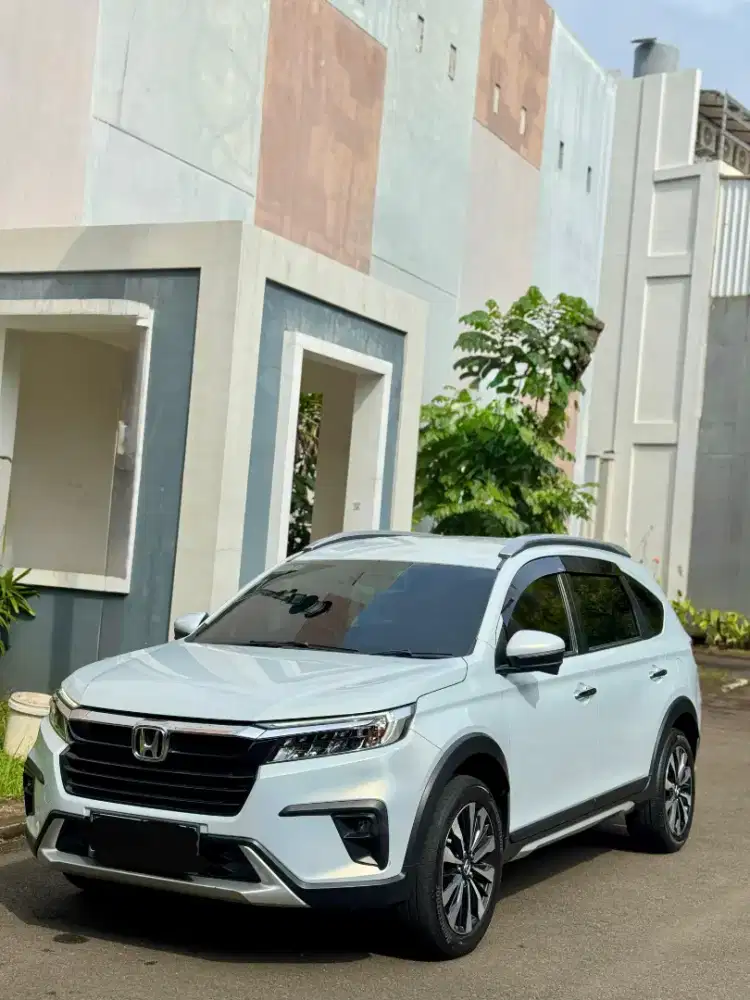 Honda BRV Prestige CVT - Low Km