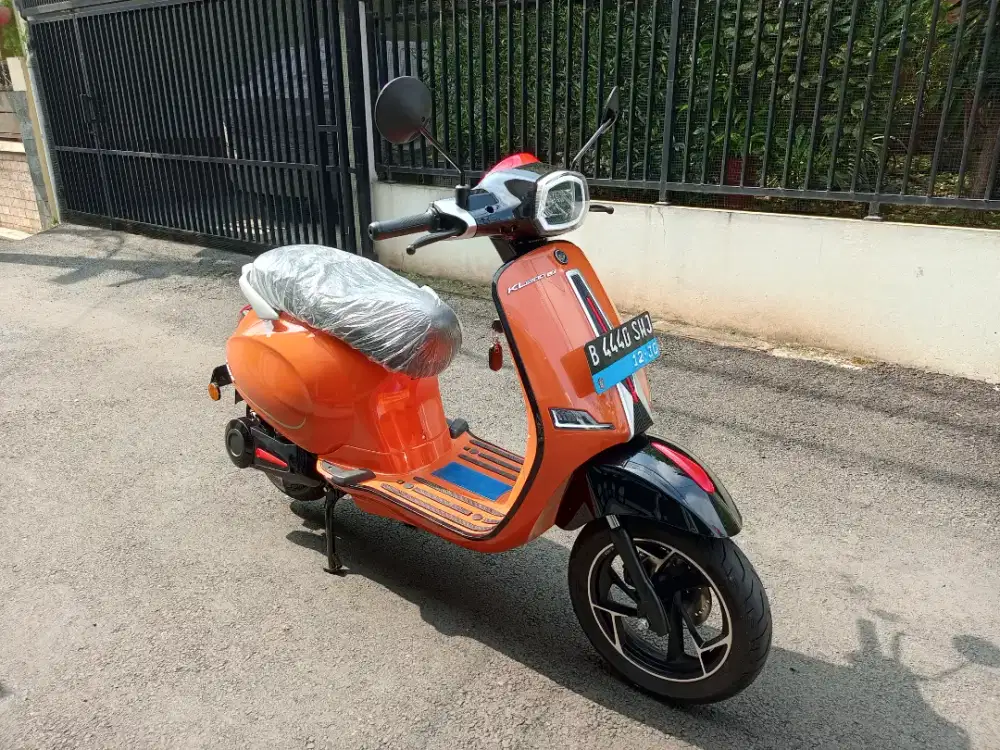 Benelli Keeway KL1200 LZ Tahun 2025 Oranye Pajak Hidup Mulus Nego