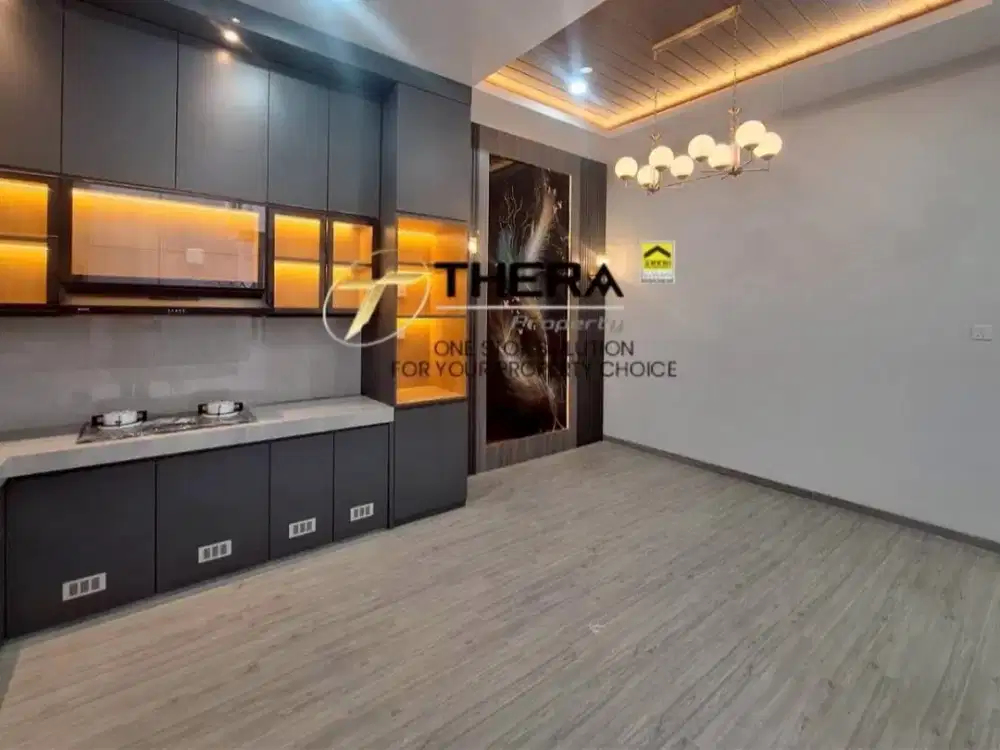 Dijual rumah cantik full renovasi interior di hadap timur di sukajadi