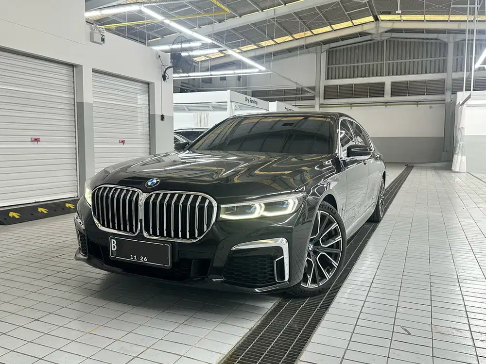 BMW 730Li 730i 730 M Sport LCI (G12)