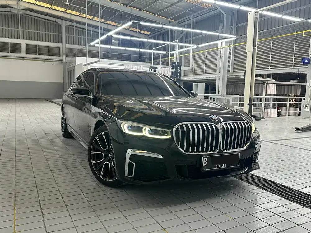 BMW 730Li 730i 730 M Sport LCI (G12)