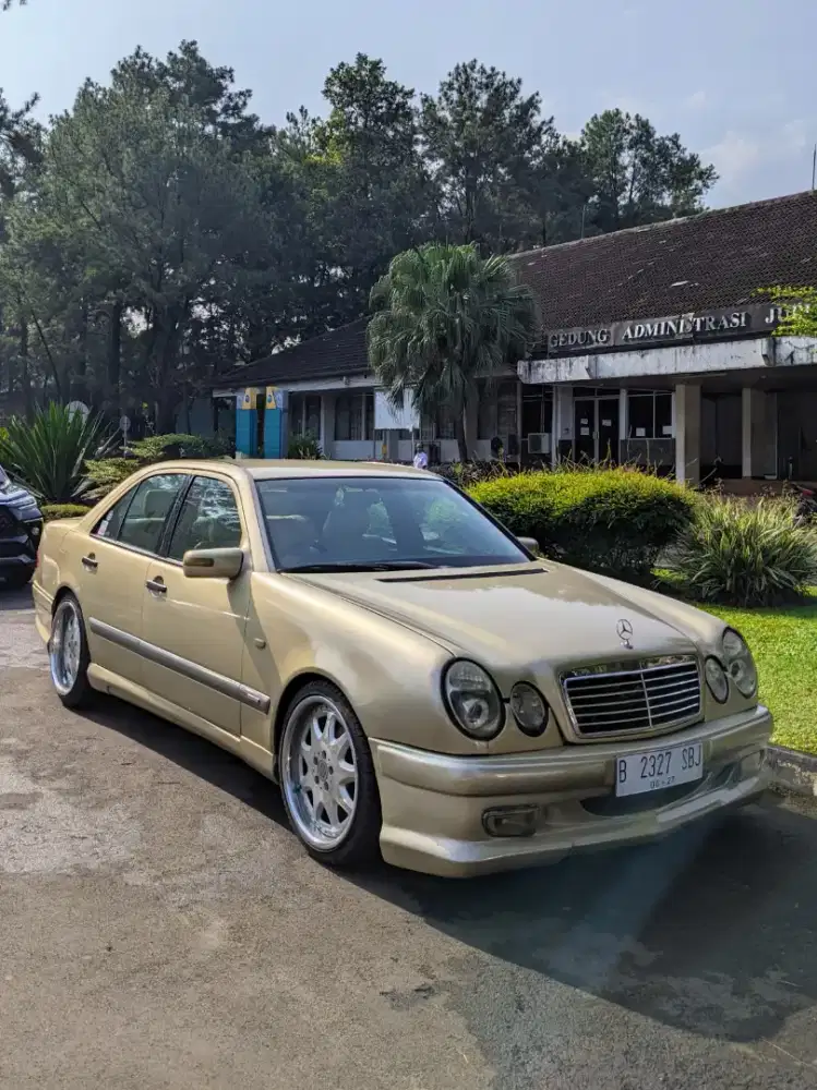 MERCEDES BENZ W210 E320 NEW EYES