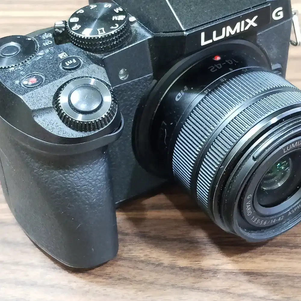 KAMERA MIRORRLESS LUMIX DMC G7 KIT LENS MULUS MURAH