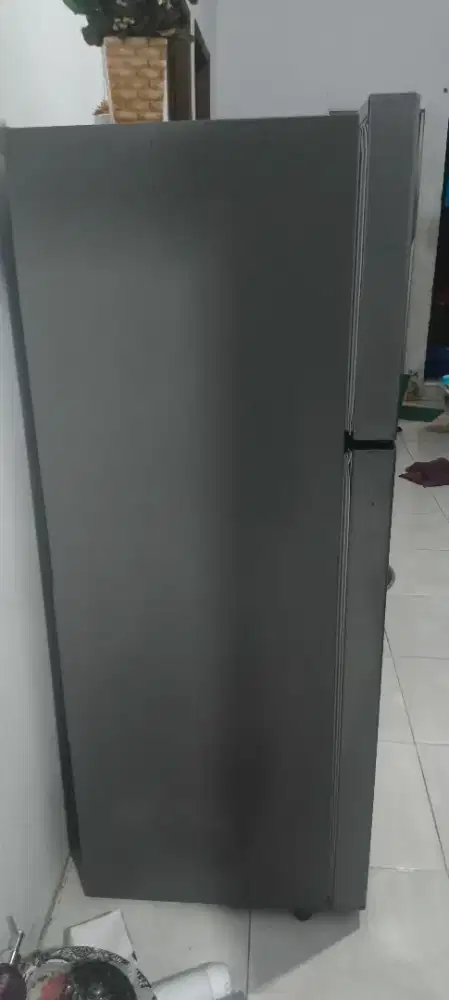 Jual kulkas LG model GN-B195SQMT 2,5jt nego