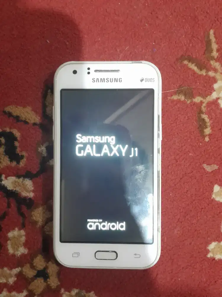 SAMSUNG GALAXY J1