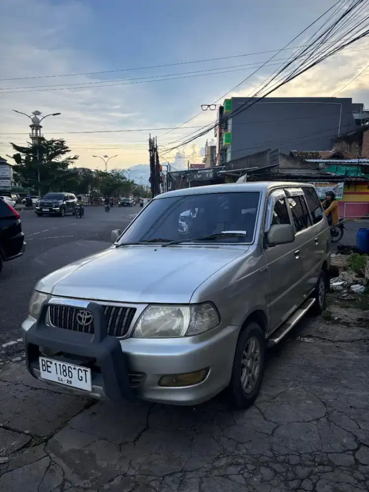 Kijang LSX 2004