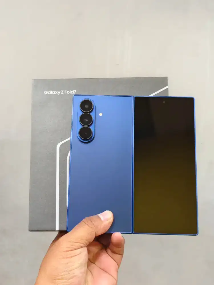 Samsung Z Fold 7 12/512 Fullset original like new