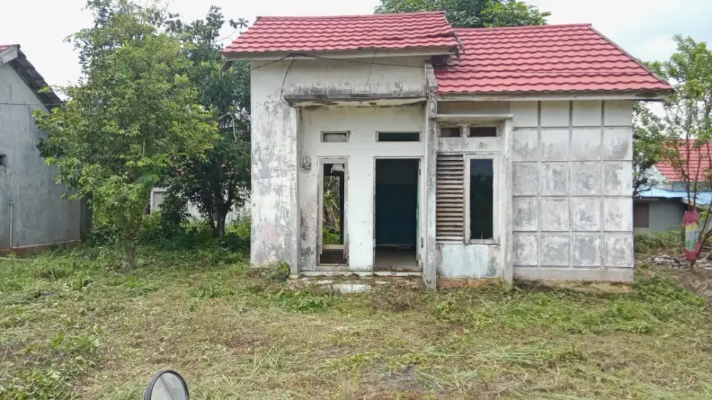 DIJUAL CEPAT. TANAH  LUAS 201 m2 BESERTA BANGUNANNYA.