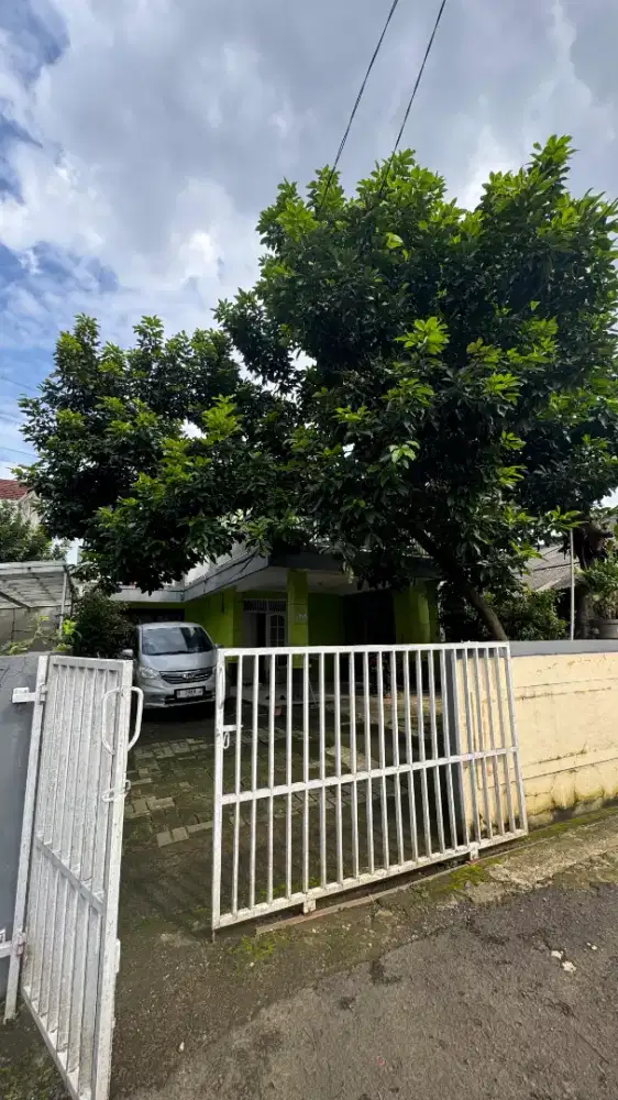Dijual rumah keluarga siap huni kranggan cibubur