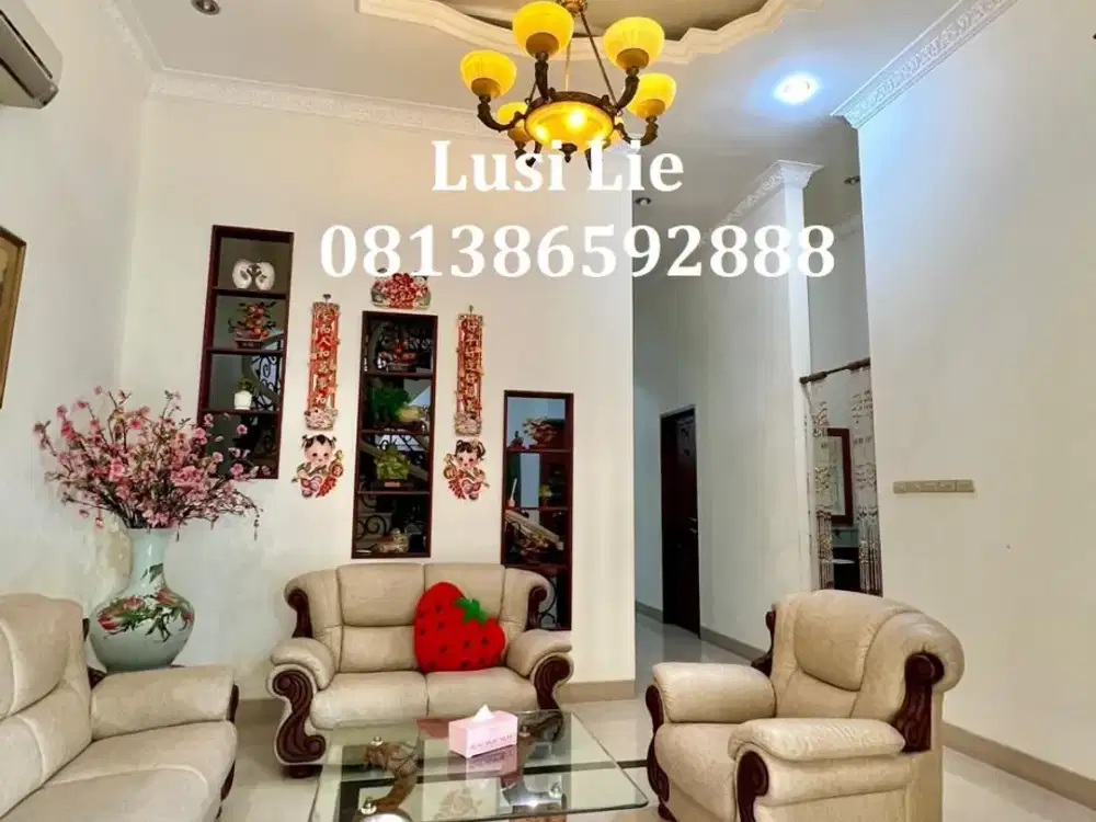 Rumah Manyar Pik 3+1 kamar, Furnished rapi bagus