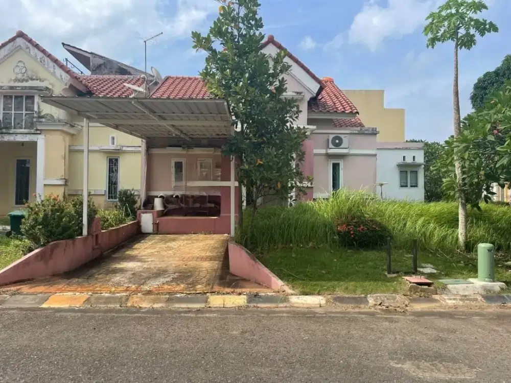 Dijual Murah Rumah Hook di Beverly