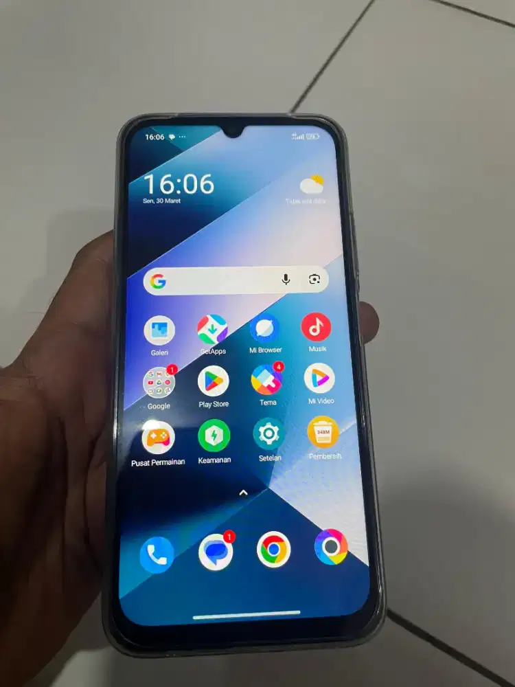 Di jual HP poco c85 ram 8/256