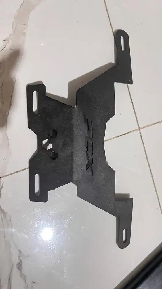 Dudukan plat nomor depan pcx 160. Breket plat nomor pcx 160
