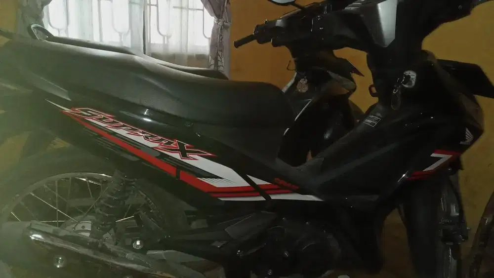 Dijual cepat motor supra 125 pemakaian baru 1-5x saja