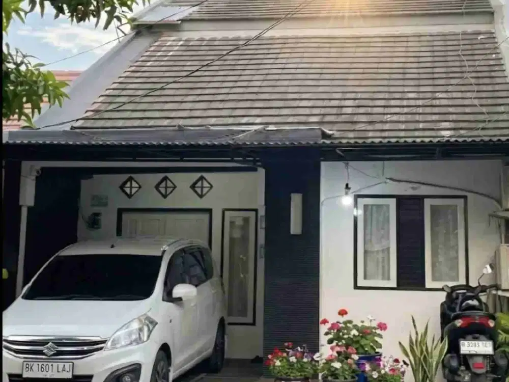 Jual Rumah di Pondok cabe perum Graha mutiara luas 73 M2 tingkat 2