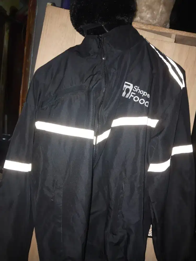 Jaket ShoppeFood