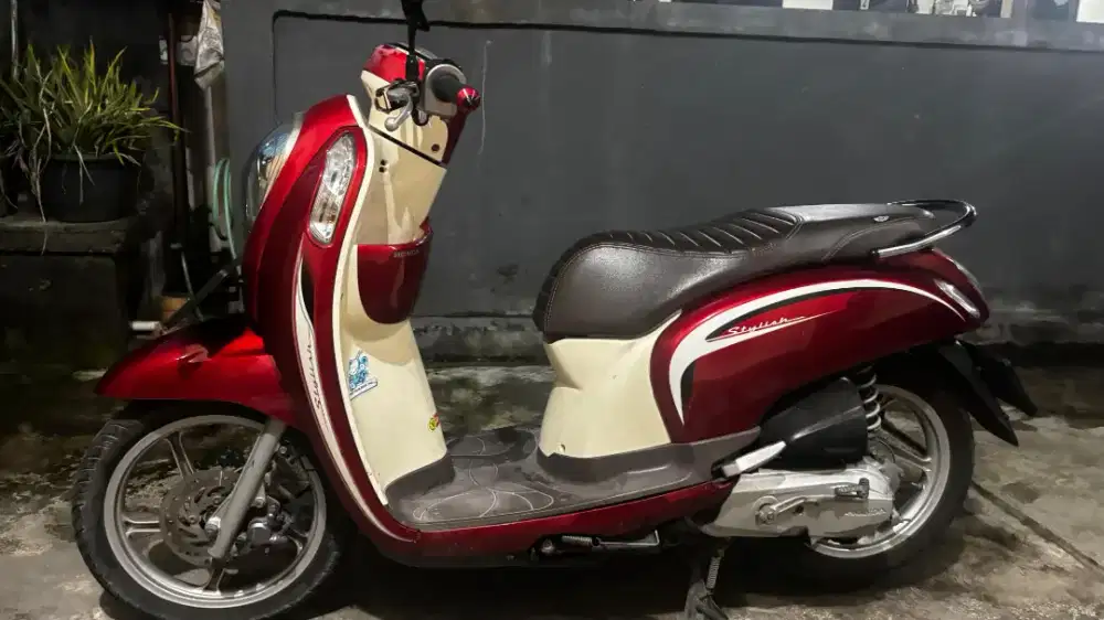 Dijual cepat motor scoopy tahun 2014