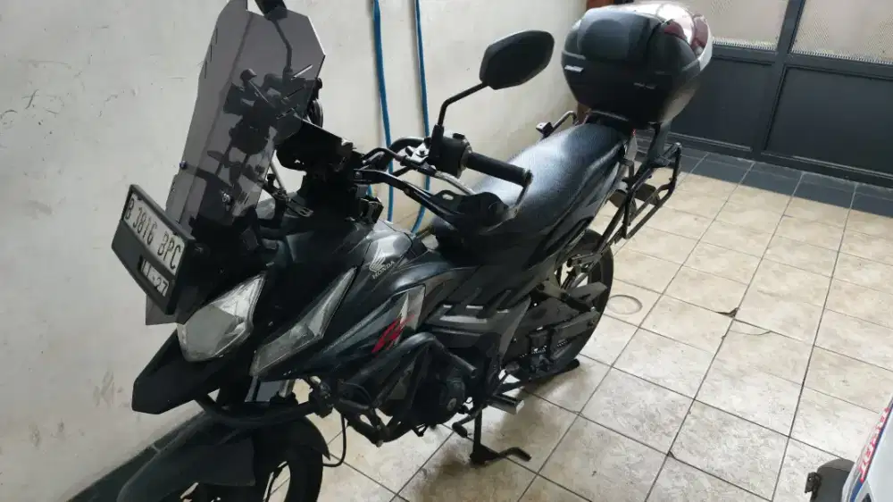 Dijual Honda CS1 modif