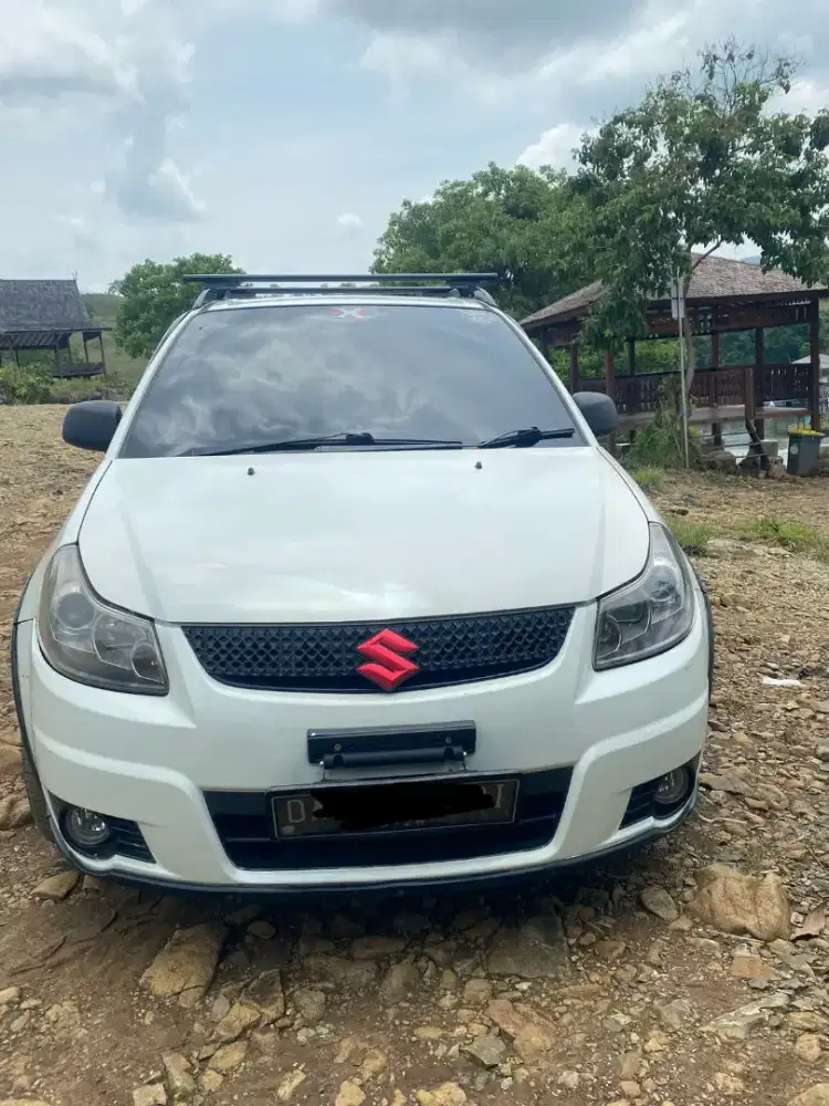 Suzuki Sx4 X-over 2010 matic