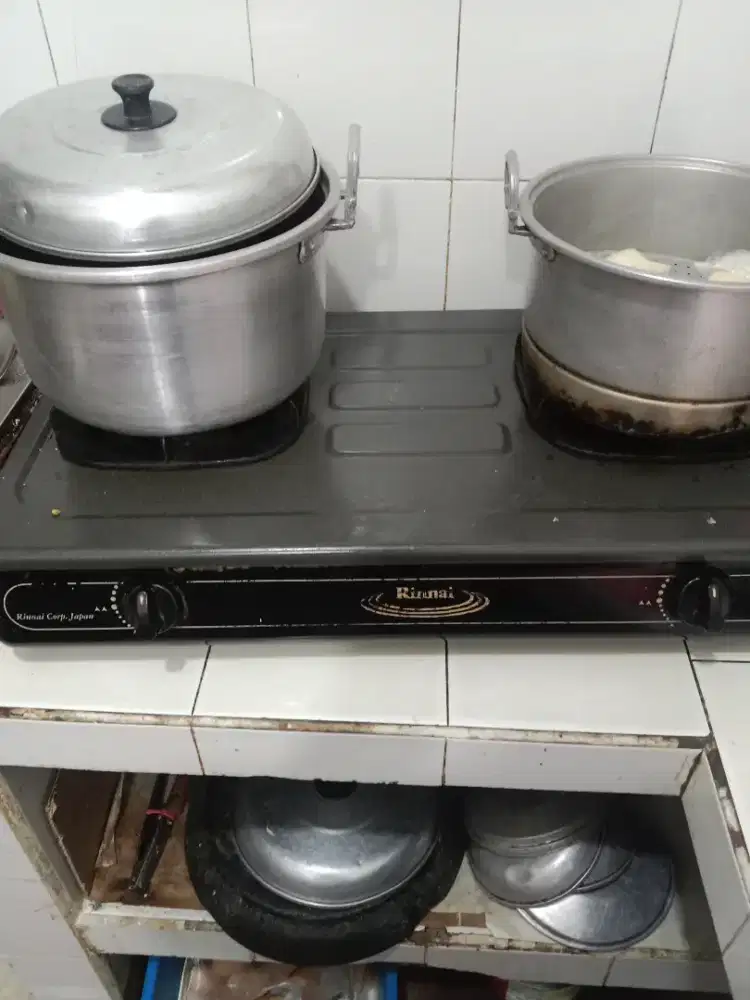 Servis kompor gas panggilan