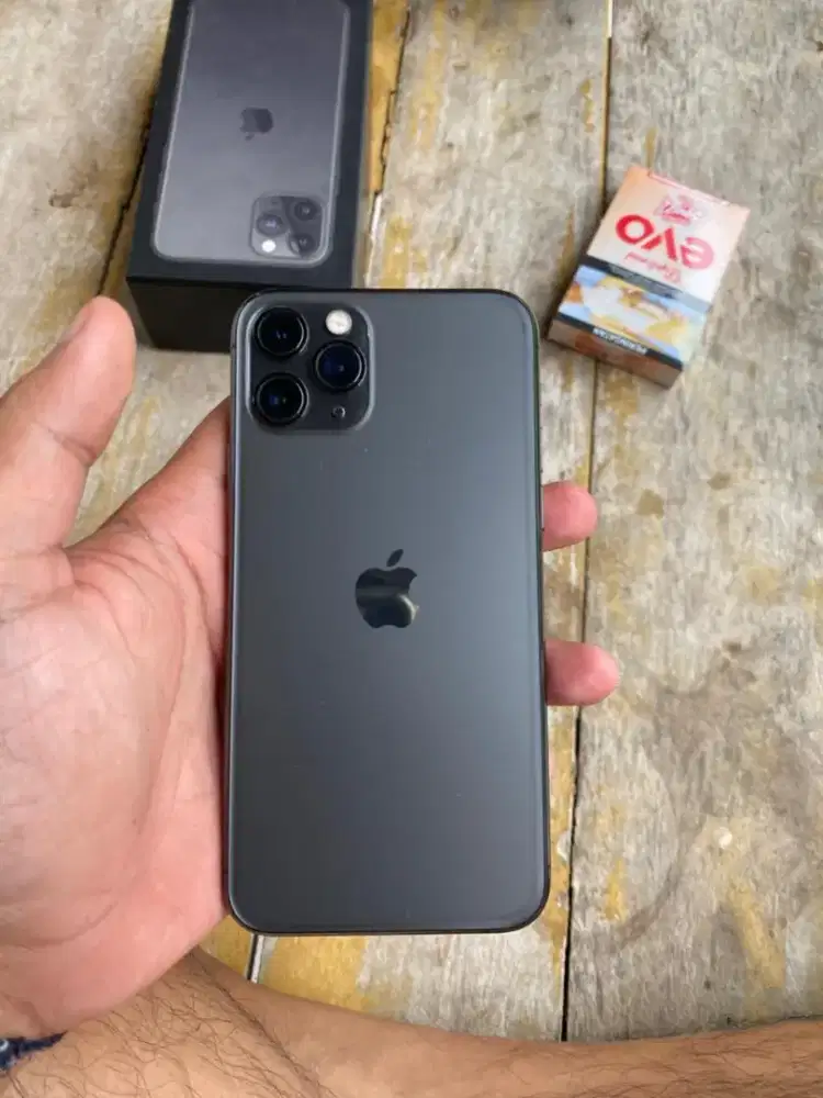 iPhone 11 pro 256 inter All operator