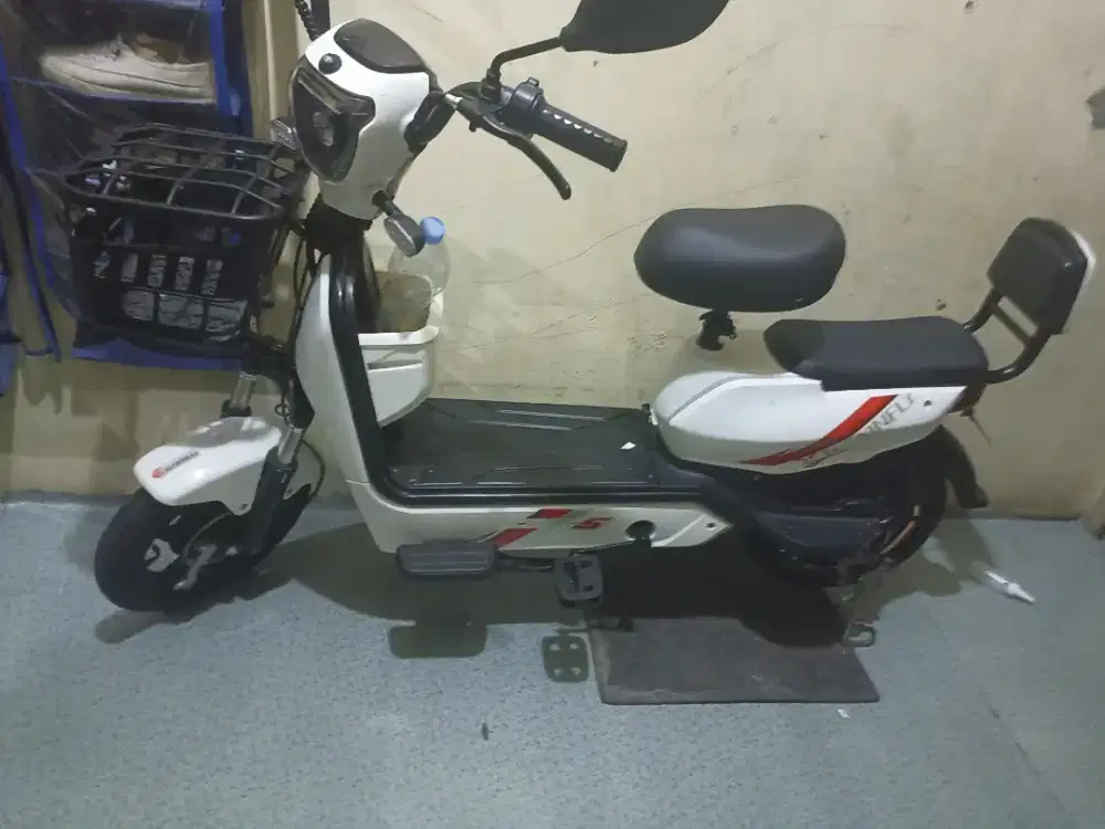 Mau jual sepeda listrik