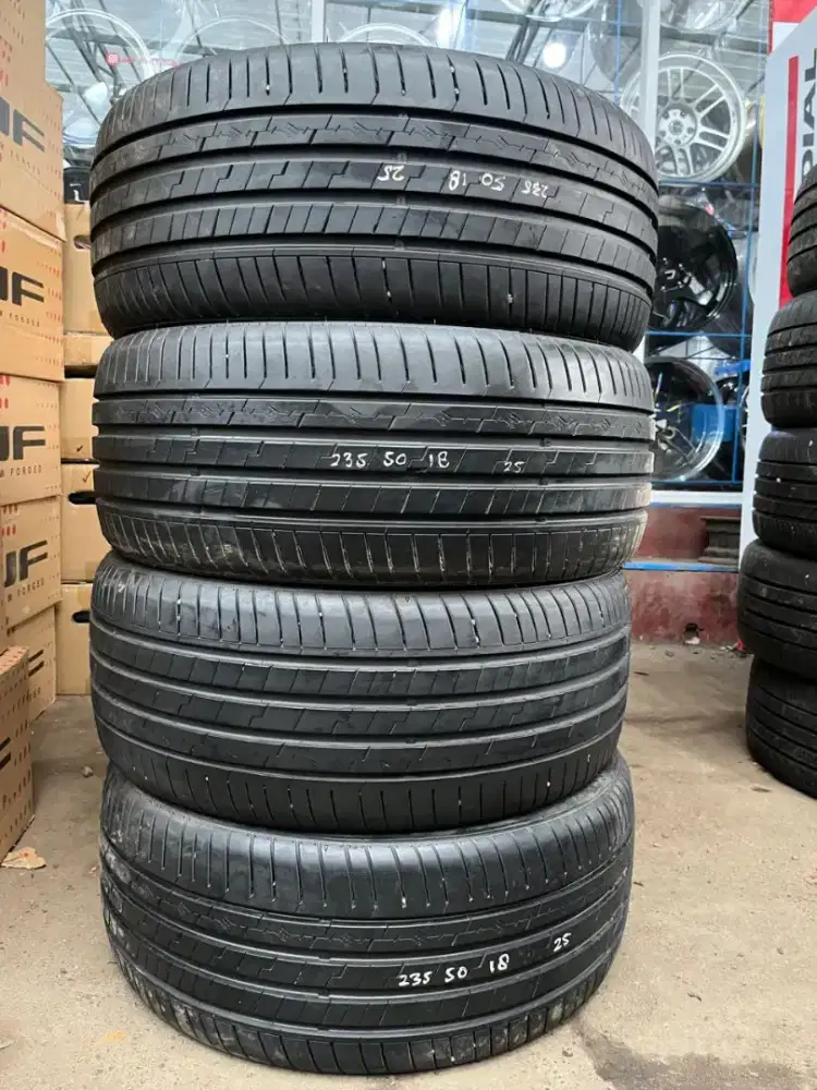 Ban Accelera EVT 235/50 R18 kondisi 95% tahun 2025 4pcs