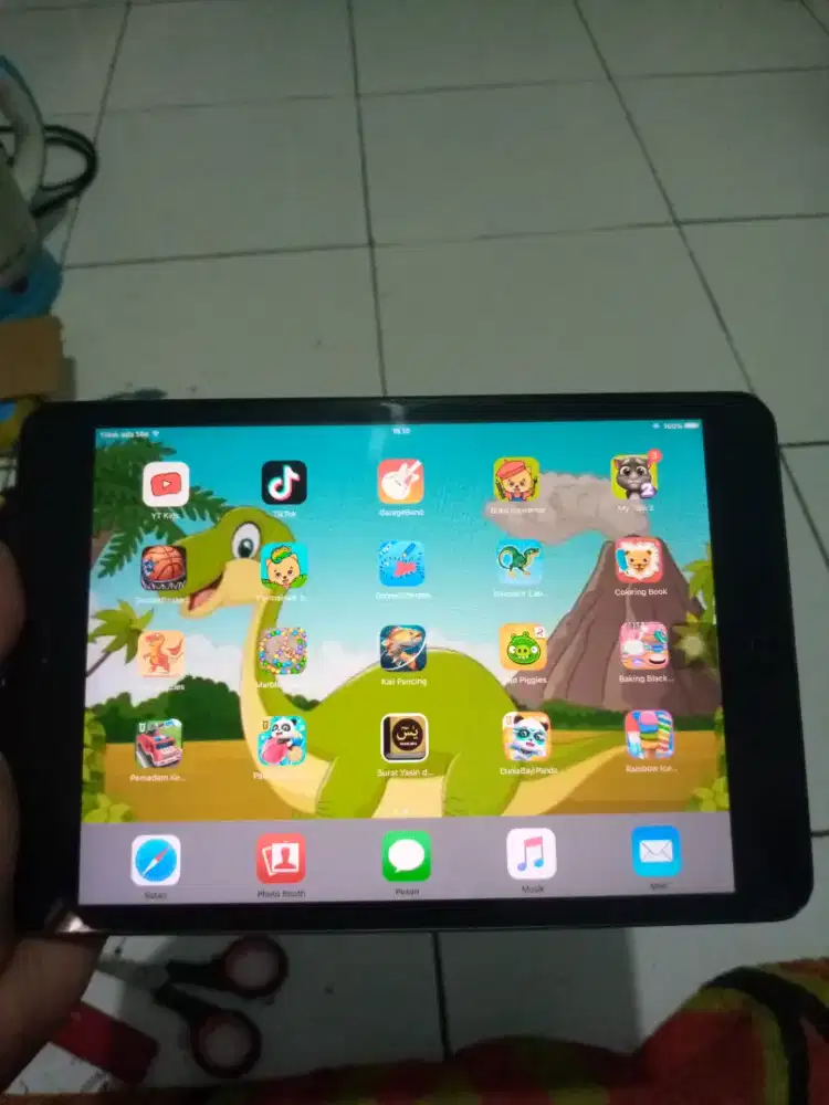 Iped mini 16gb layar 8 inchi tt/barter