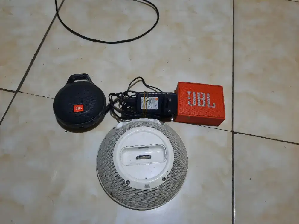 Speaker bluetooth jbl bahan/minusan