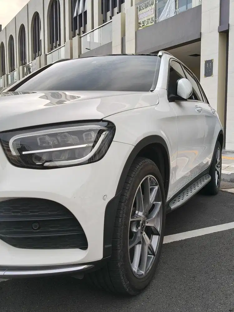 Dijual Cepat !!! Mercy GLC 200 AMG Line, termurahh !!!