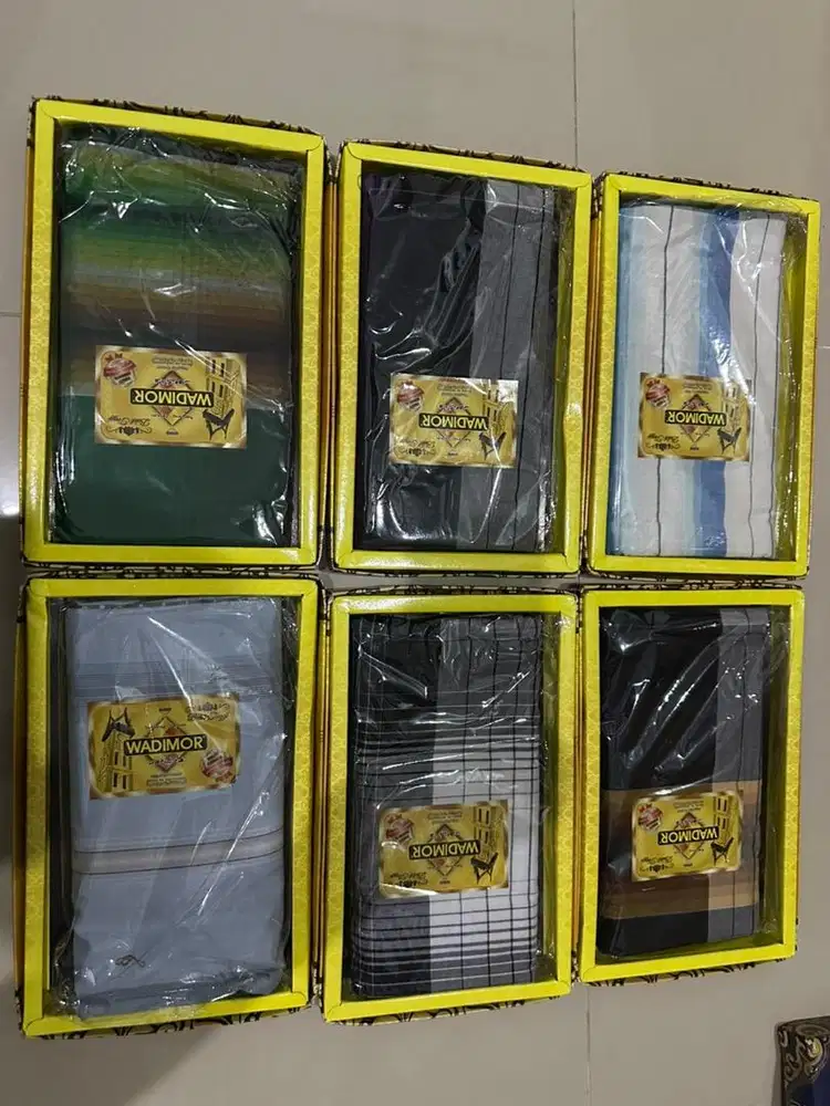 Sarung Tenun Wadimor