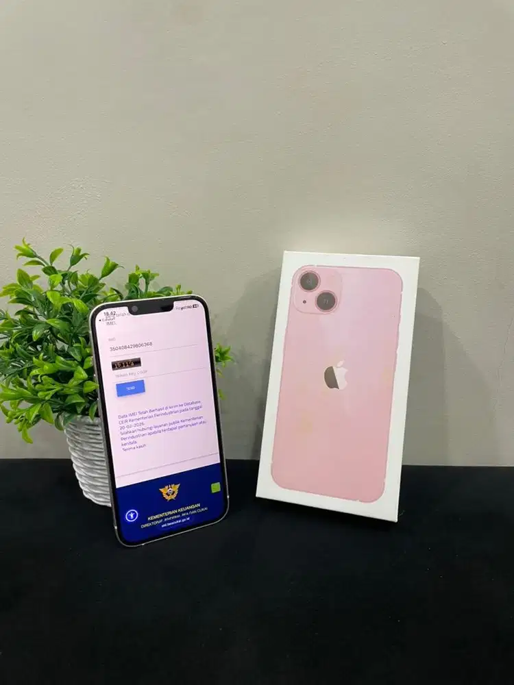 IPhone 13 256GB Dual Sim On Pink mulus Fullset BH 97% Imei Bea Cukai