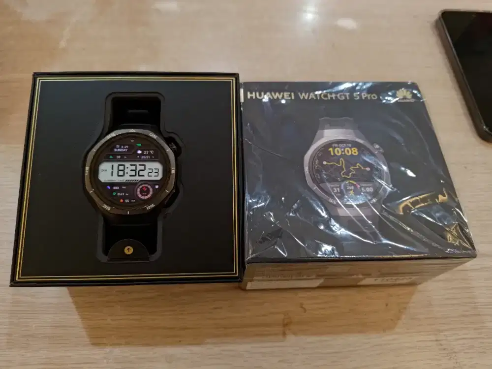 Huawei Watch GT5 Pro Garansi Januari 2027