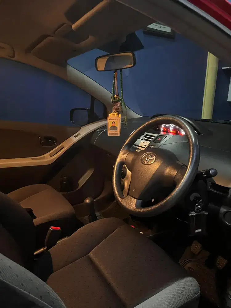 Toyota Yaris 2010 Bensin