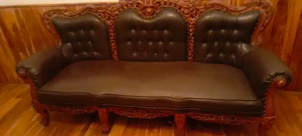 Kursi sofa romawi/ ganesha