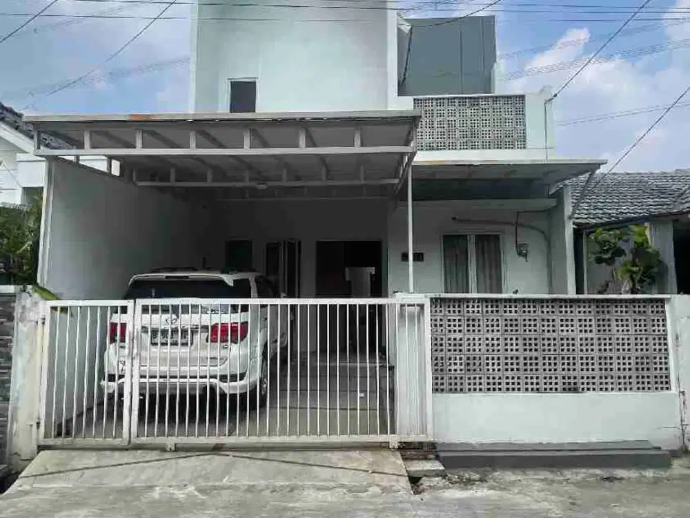 Jual Rumah Scandinavian di jl kasuari griya Cinere depok