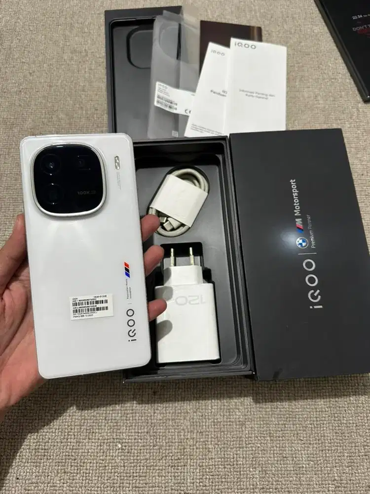 IQOO 12 16/512Gb Garansi Resmi Full Original