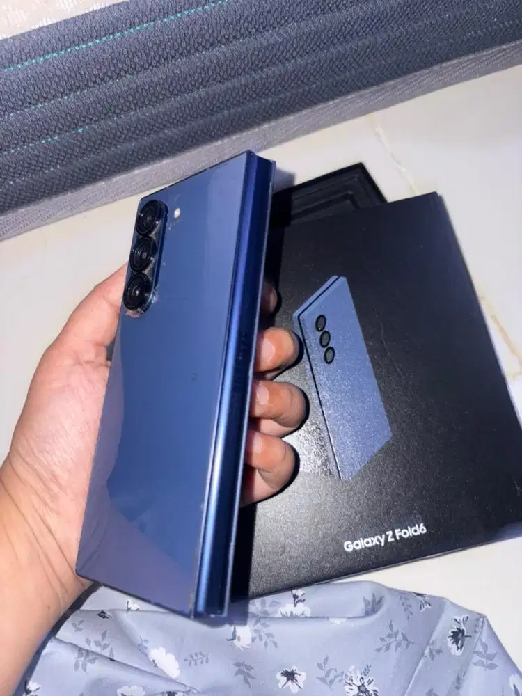Galaxy Fold 6 12/256 Navy