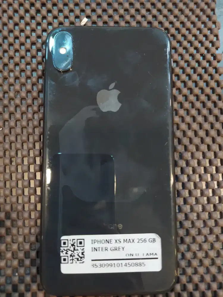 iPhone xs max 256gb inter