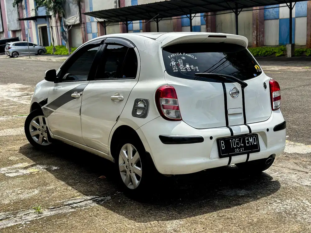 NISSAN MARCH XS AT 2012 PUTIH 15 JT