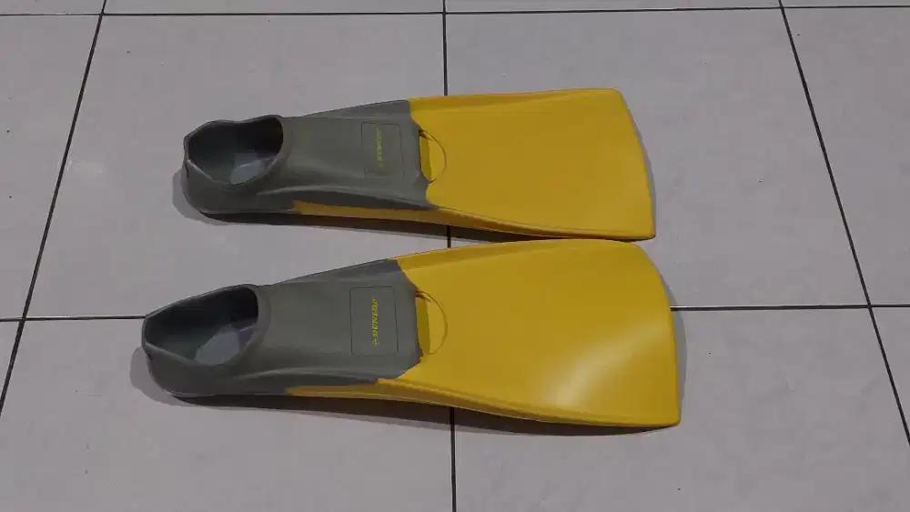 Kaki katak ukuran L (44-45)