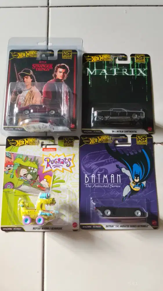 Hotwheels premium pop Culture mix N tanpa Godzilla