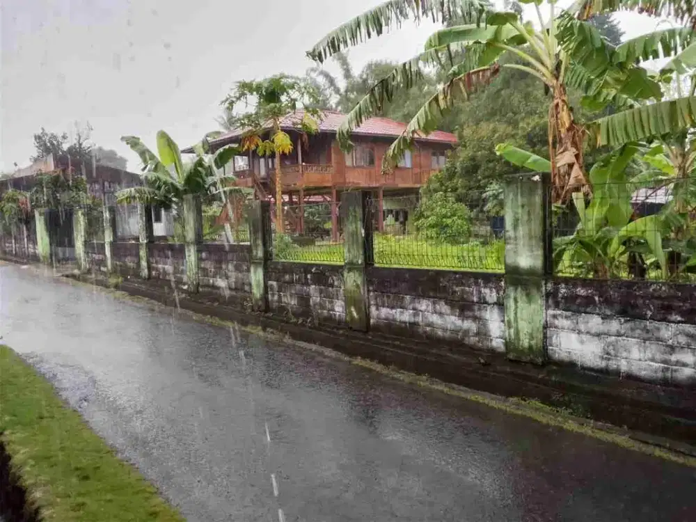 DIJUAL CEPAT RUMAH MENARIK DAERAH MAUMBI, HARGA SANGAT MURAH