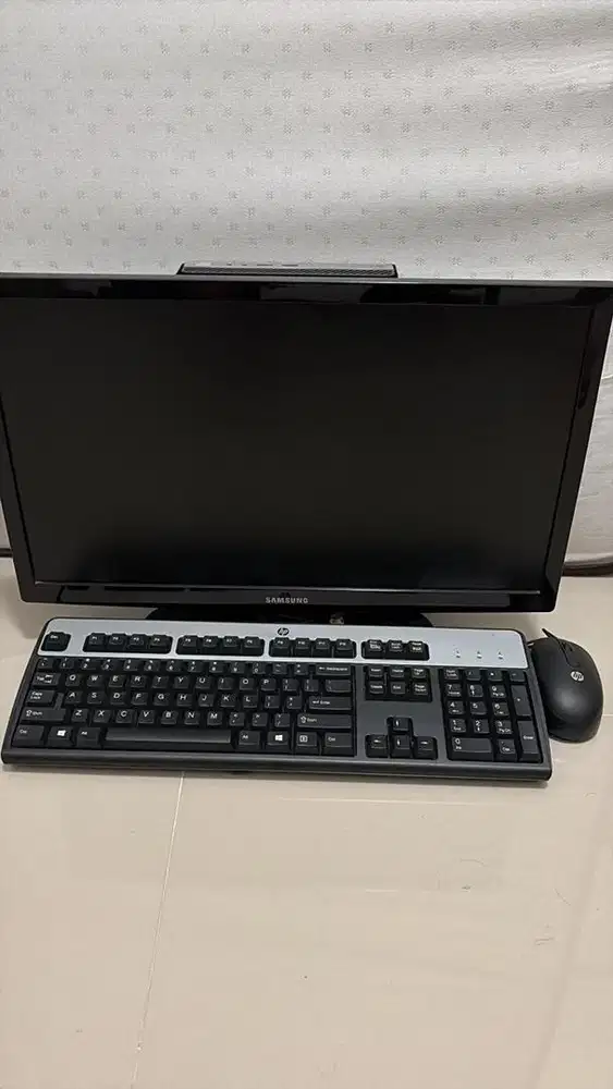 Mini PC Spek Intel core i3 gen 6 Ram 16GB SSD 250GB HDD 500GB Monitor