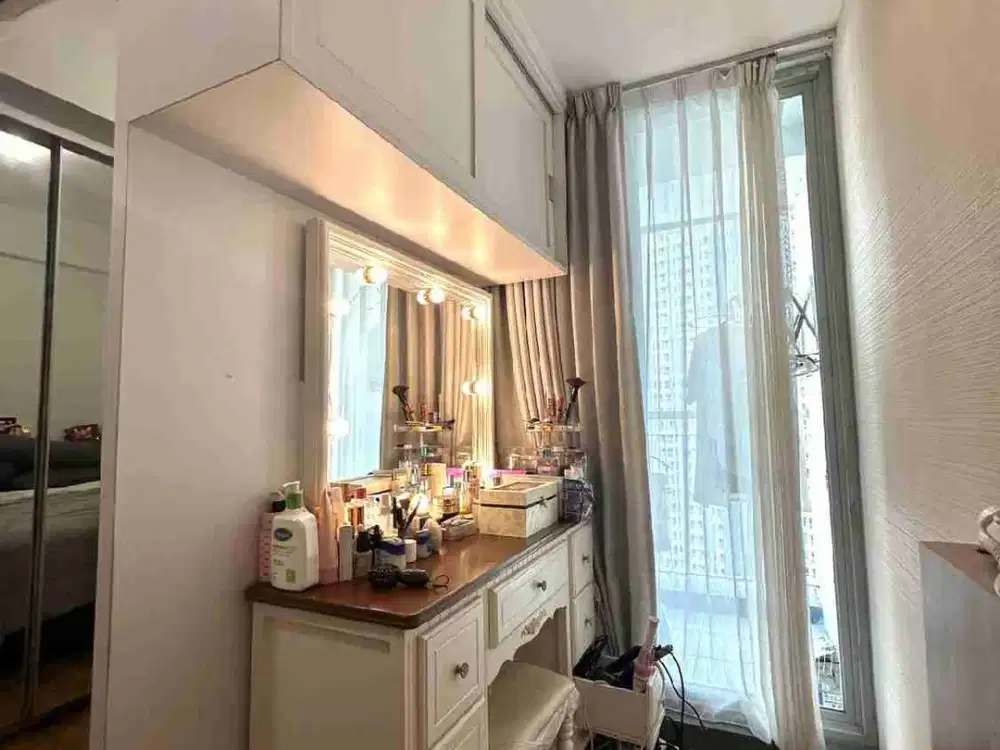 MURAH BANGET! JUAL RUGI APARTEMEN MEWAH SUMATRA 36 FULL FURNISH