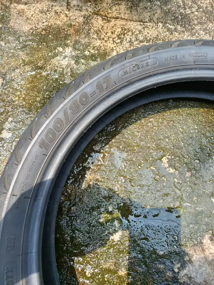 Ban 100/80 ring 17, 130/70 ring 17