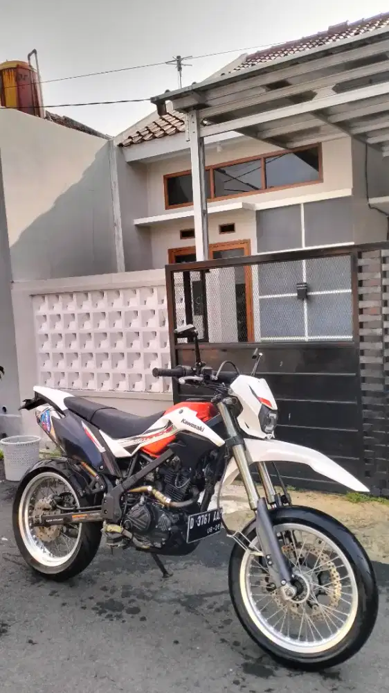 Kawasaki D-Tracker 2016